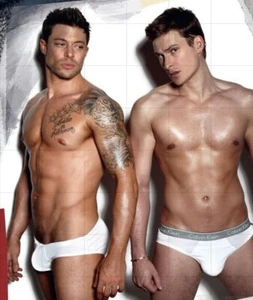 DUNCAN JAMES - LEE RYAN - BLUE -  10" x 8" Photograph Bare Chested in Underwear - Picture 1 of 1