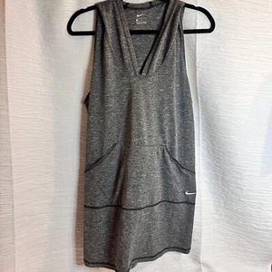 Nike Damen ärmelloses Kleid mit Kapuze grau Größe L - Bild 1 von 9