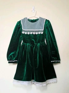 Vintage Girl's Dress Green Velvet & Eyelet Lace Collar Victorian Style Size 4/4T - Picture 1 of 12