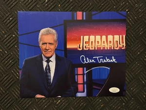 Alex Trebek signiertes 8 "x 10" Foto JEOPARDY JSA COA - Bild 1 von 2