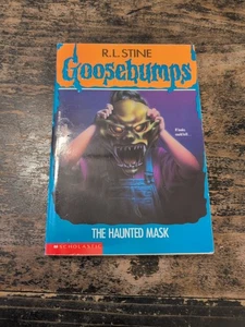 *Like New* 8th print Goosebumps #11 The Haunted Mask (no mask) ~ R.L. Stine - Picture 1 of 6