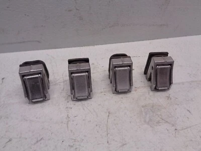 Kawasaki EX250 Ninja 250 2005 OEM Bunjee ganchos juego de ganchos para neumáticos Foto 1 de 2