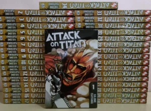ATTACK ON TITAN Vol 1-34 Komplettset Hajime Isayama Manga englischer Comic - schnell DHL - Bild 1 von 19