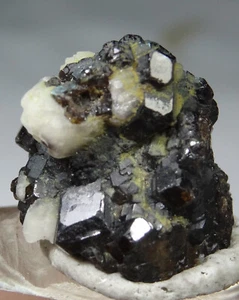 20 CARATS ZAGI’s RARE MELANITE GARNET CRYSTAL FROM PAKISTAN, (KU-34), - Picture 1 of 9