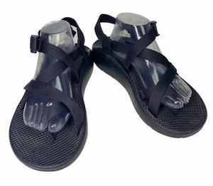 Mens 11 Chaco Toe Loop Strap Black Sandal Hike Camp Vegan Friendly - Picture 1 of 7