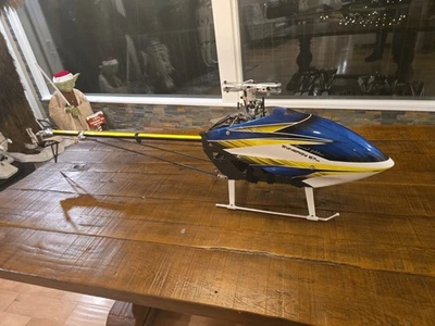 Synergy E7 Se Rc Helicopter  - Image 1 of 4