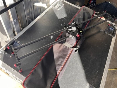 NEEWER 42.5in Carbon Fiber Camera Slider Dolly Rail Track - Image 1 of 4