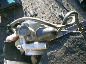 CARBURATEUR 400 BURGMAN 2005 INJECTEUR CARBURATOR - Imagen 1 de 1