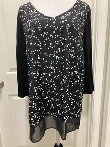 Lane Bryant Top SZ 22/24 Black White Polka Dots V- Neck Chiffon Hem 3/4 Sleeves - Picture 1 of 10