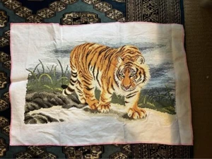 260 cm x 35 cm completed tapestry needlepoint tiger MP - Picture 1 of 3