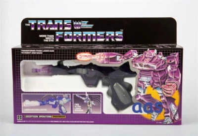 TRANSFORMER Toy G1 Reissue Shockwave  New With Box Free Shipping - Image 1 of 4
