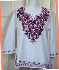 Túnica Top Kurti de Vino Bordada Cachemira Color Blanco Algodón de la India Mediana - Imagen 1 de 5