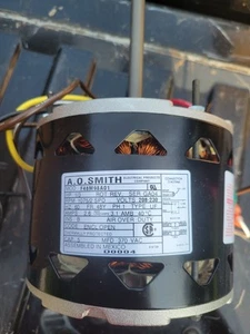 A.O. SMITH F48M98A01 1/3 HP 1075/RPM FR. MOTOR 48Y PH 1 - Imagen 1 de 4