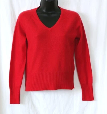 GENEVA PETITE Red Cashmere V-Neck Swtr 34 In Chest 20 In Long Sz Petite EXC - Image 1 of 2