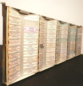 JUKEBOX WURLITZER 3100 o 3200: cancionero con PANEL PLÁSTICO AZULADO en la parte posterior - Imagen 1 de 3