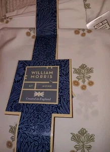 WILLIAM MORRIS England 4pc QUEEN 100% Cotton Sheet Set Woodland Floral Ochre NEW - Picture 1 of 6