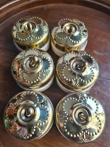 Juego de 6 botones de interruptor eléctrico vintage de latón y cerámica diseño de flor de jazmín de 1 vía - Imagen 1 de 9