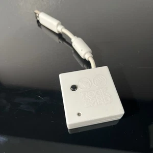 Wii Rock Band Fender Stratocaster Gitarre Dongle Empfänger Modell VFRHMXDNG04 - Bild 1 von 3