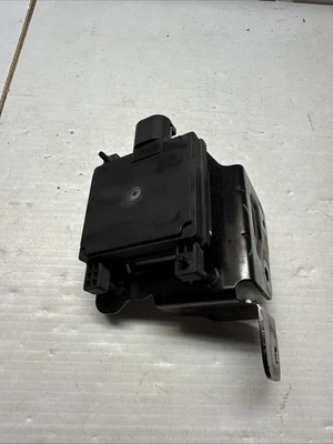 2025 Hyundai Tucson Adaptive Cruise Distance Sensor Module 99110-N7100 OEM - Image 1 of 4