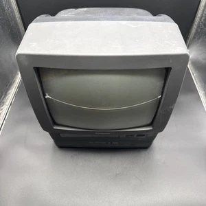 Panasonic 13” VCR TV Combo PV-M1367AD Vintage Gaming - Parts - Does Not Turn On - Picture 1 of 8