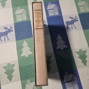 Walden Or Life In The Woods By Henry David Thoreau -Hardcover in Slipcase - Imagen 1 de 11