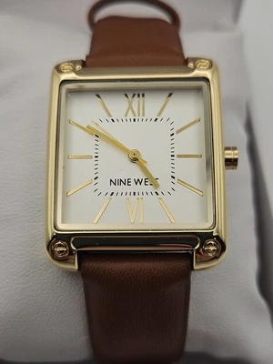 Reloj Mujer Nuevo Con Etiquetas/2116G Tono Dorado Correa Taupe Elegante Reloj Analógico Foto 1 de 4