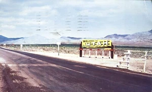 Welcome to Utah Friendly Sign State Line Gateway to Center Scenic West Postcard - Picture 1 of 2