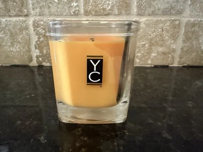Yankee Candle 2003 vela de albaricoque y miel retirada 6,1 OZ Foto 1 de 2