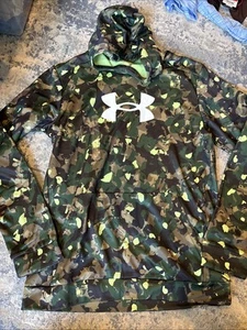 Under Armour Youth Boy Size XL Dri Fit Green Camo Sweatshirt - Picture 1 of 4