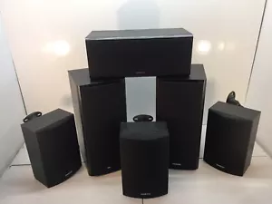 Set of 6 - Onkyo SKC-520C Center, left Rigt SKF-520F, Surround SKM-520S Speakers - Picture 1 of 7