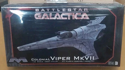 Battlestar Galactica - 1:32 Colonial Viper MkVII - Moebius Modelos Sellados Apolo Foto 1 de 4