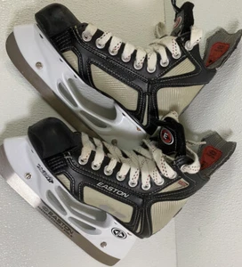 Easton S7 Stealth Razor Bladz Ice Hockey Skates Youth Size 2.0 NEW condition - Picture 1 of 4