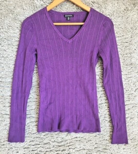Purple V-Neck Sweatshirt Size Large - Picture 1 of 7
