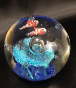 Kunstglas Briefbeschwerer Aquarium - Bild 1 von 7