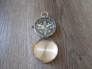 COLLECTIBLE METAL ACADEMY TAIWAN COMPASS - Picture 1 of 3
