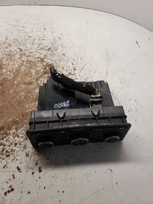 Control de temperatura VIN E 4º dígito Fahrenheit compatible con 07-10 SAAB 9-5 1069384 Foto 1 de 4