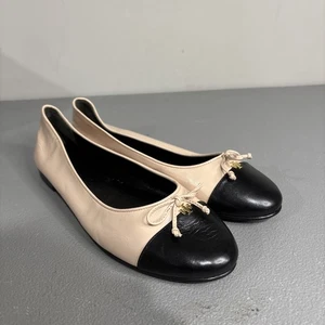 Tory Burch Leder Ballerinas Größe 10 Kappe Zehe schwarz neutral Kombi - Bild 1 von 8