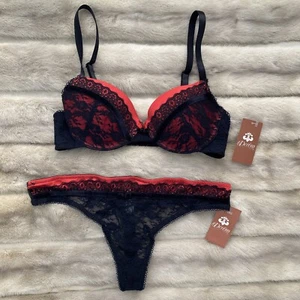 NEW Size 34B Bra XL Thong Panty Set DEREON by Beyoncé Solid Soft Cup Red Black - Picture 1 of 8