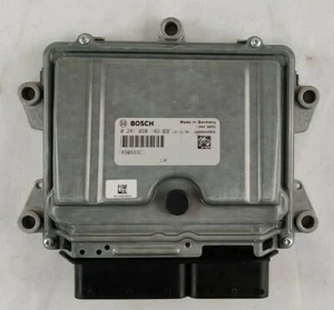 Módulo de control Bosch International Navistar ECM Monaco 1890993C1 0281020182 - Imagen 1 de 5