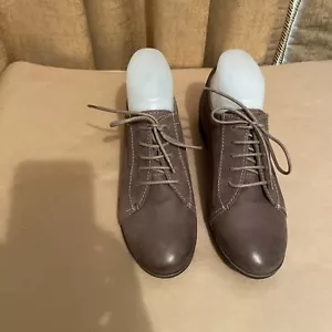 Women's Soft Leather Shoes By Elisa Granucci , Size 38/7.5, EC, Innersole 25 cm - Picture 1 of 7