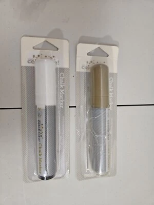 Marcadores de tiza Hampton Art de punta ancha dorada y blanca de 10 milímetros Foto 1 de 4