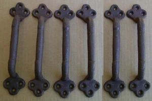 Venta al por mayor Estuche de reventa de 48 tiradores de puerta grande de hierro fundido de 9" de largo (48) 0170-05122 - Imagen 1 de 12