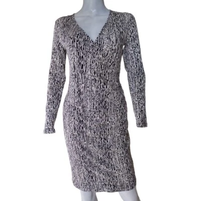 Vestido Banana Republic Para Mujer S Pequeño Rayas Cebra Manga Larga Vaina Elastizada Foto 1 de 4