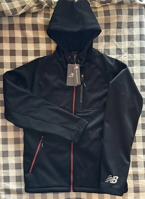 NUEVO CON ETIQUETAS - Chaqueta New Balance Cremallera Completa Softshell Elastizada Negra Con Capucha Para Hombre Pequeña Foto 1 de 4