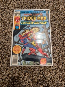 Marvel Team-Up #65 Primera aparición del Capitán Gran Bretaña Marvel Comics 1978 - Imagen 1 de 8