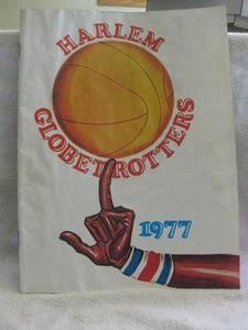 Harlem Globetrotters 1977 program magazine vintage basketball very good shape - Picture 1 of 5