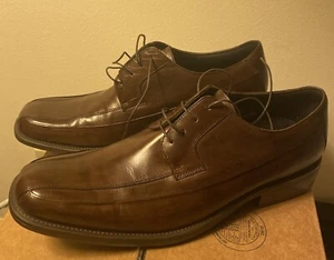 Kenneth Cole Size 10 Silver Technology Shoes - Picture 1 of 7