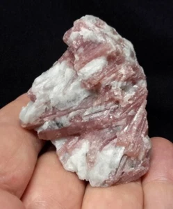 2" PINK TOURMALINE in Quartz, Brazil - Picture 1 of 8
