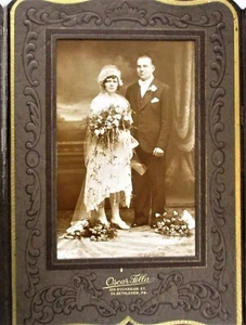 20er Jahre Flapper Hochzeitsfoto im geprägten Studioordner Oscar Fella Bethlehem PA - Bild 1 von 7