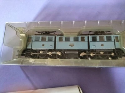 Märklin HO 3528 Locomotiva Elettrica BR 91 delle DR colore Grigio 1:87 Anni 80 - Immagine 1 di 4